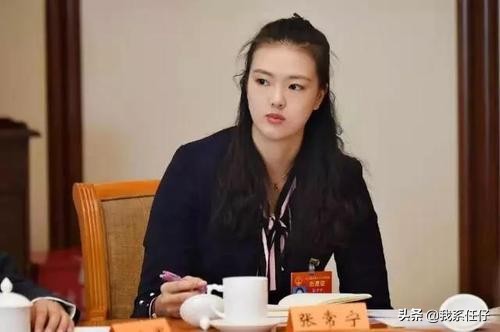 足球需要用小球练球感,足球一定要练球性