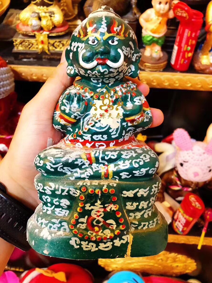 泰国各种佛牌的功效与作用,泰国崇迪佛的功效与作用