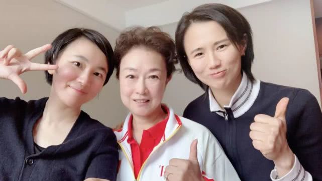 宁泽涛叶瑾关系,宁泽涛教练叶瑾