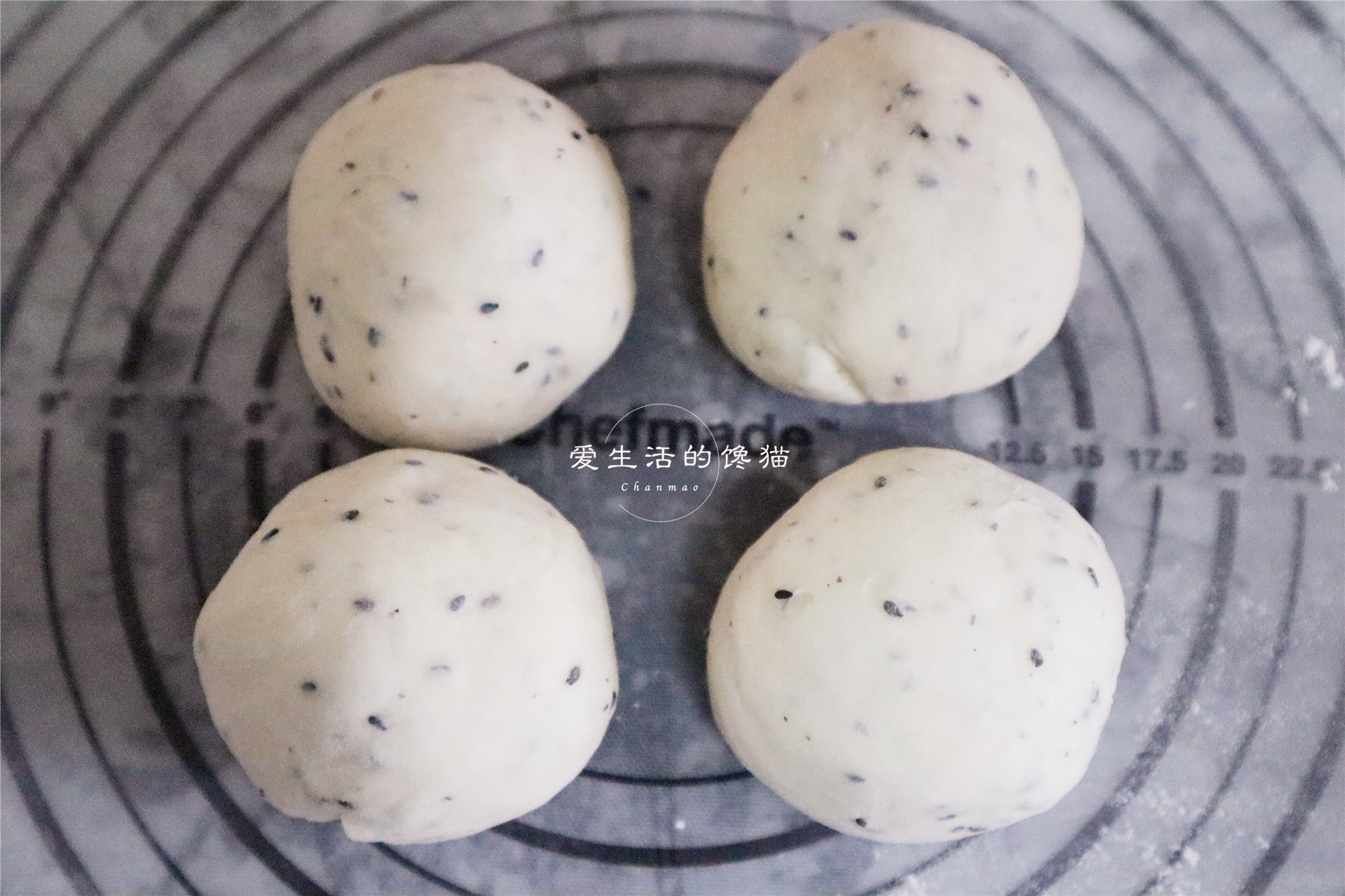 别再用温水发面了，放冰箱，省时省力，更香软，出炉孩子都吃嗨了