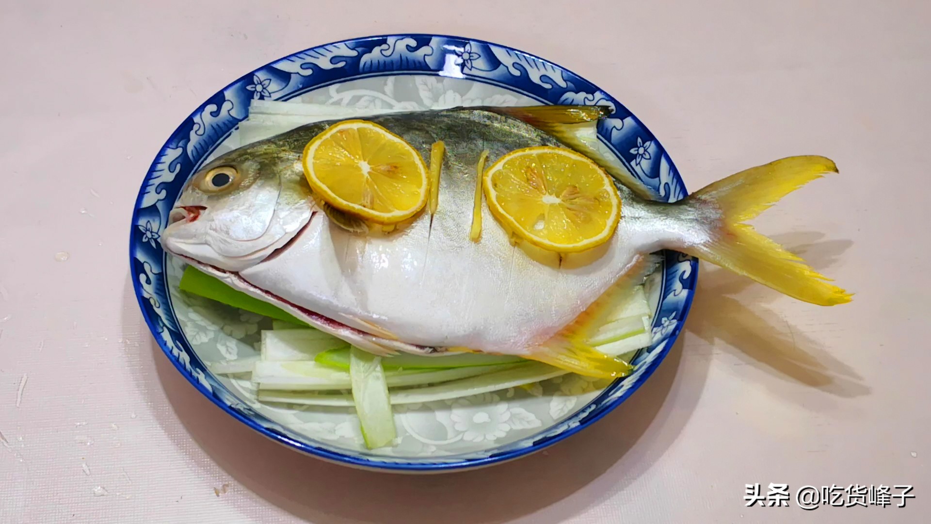 如何处理大条鱼肉不腥气,这样蒸的鱼才够入味