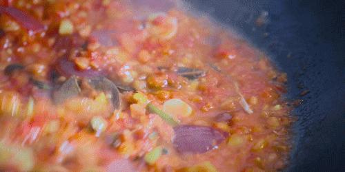 番茄锅酸甜番茄,超浓郁的番茄火锅吃一次就爱上了