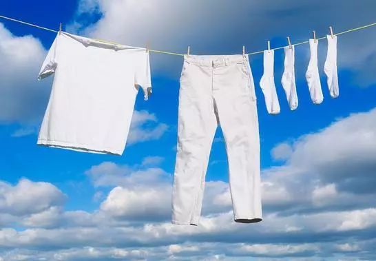 脚气痒的感觉,脚气脚底板走路感觉有个疙瘩