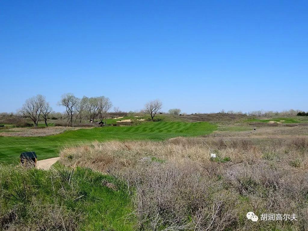 最新世界高尔夫排名前十位,2022中国十佳高尔夫球场
