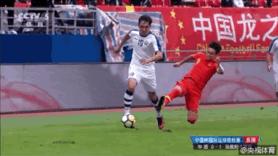 韦世豪解围攻破自家球门,韦世豪攻破乌兹别克斯坦