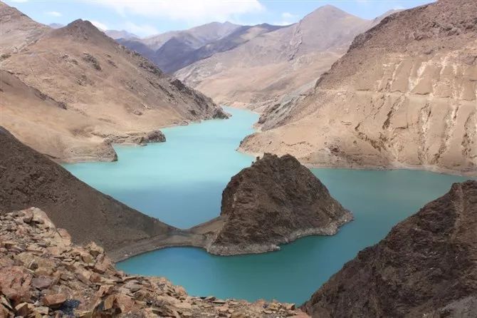 为什么去周游100多个国家,周游70个国家