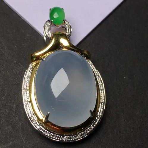 莫西沙蛋面,莫西沙原石开窗蓝底