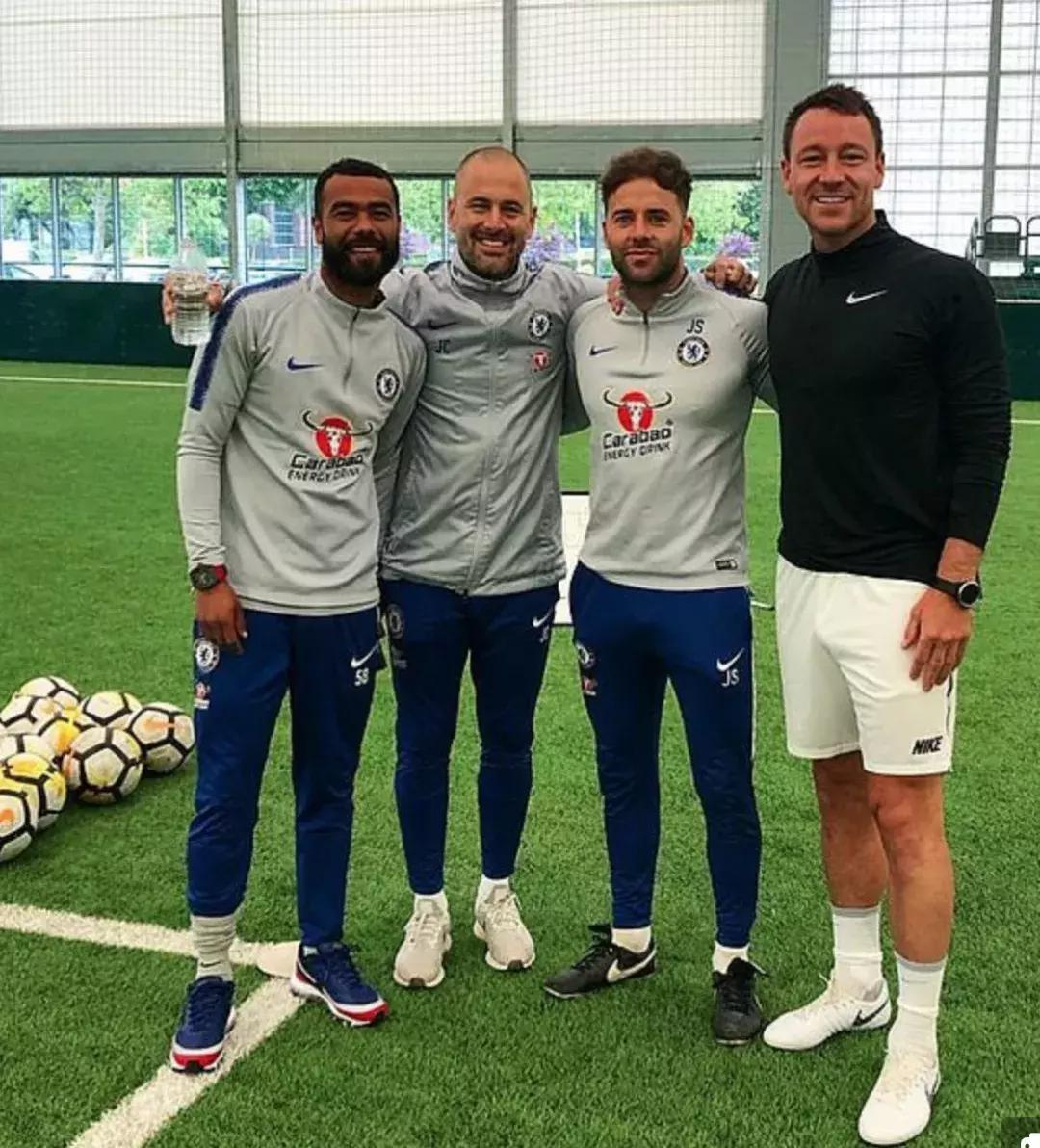 蓝军青训效力西汉姆,蓝军青训球员