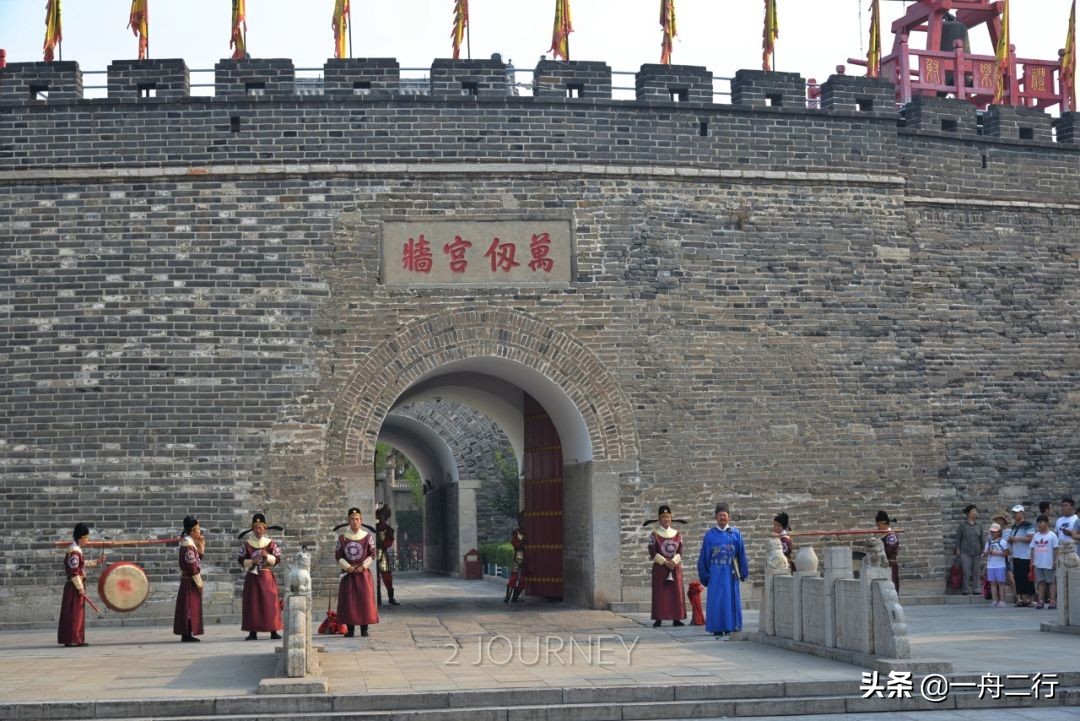 初冬的邂逅曲阜孔庙,游曲阜孔庙发朋友圈