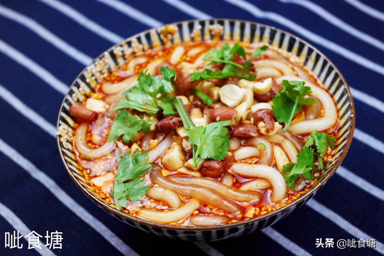 减脂期也可以吃的土豆酸辣粉,酸辣土豆粉减肥食谱图片