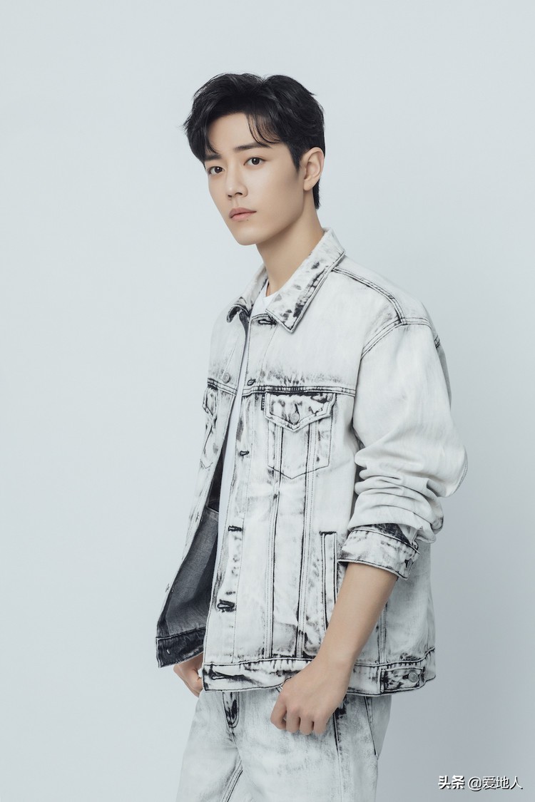 肖战新曲光点,肖战的歌曲光点是什么水平