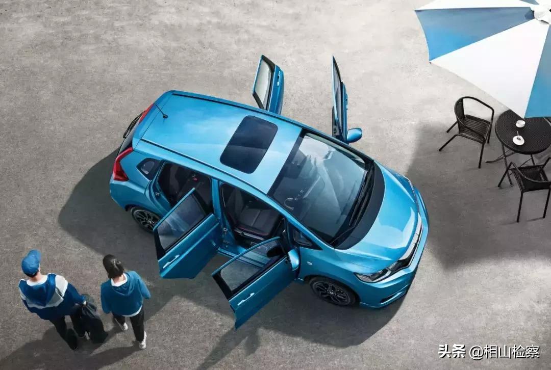 夏天车内快速降温及空调使用秘籍,夏天高温天气车内快速降温方法