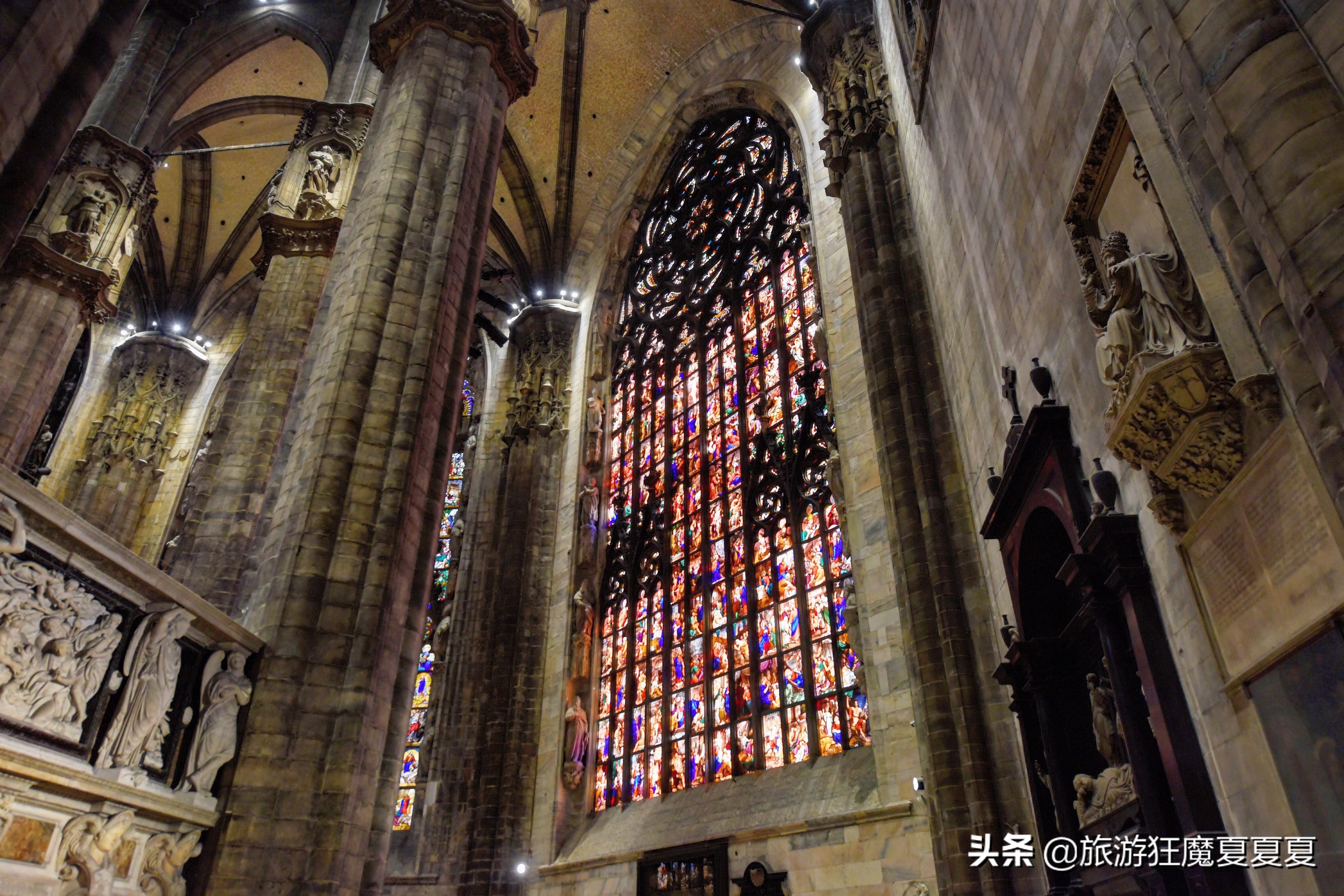 米兰大教堂拿破仑雕像,米兰建造600年的大教堂