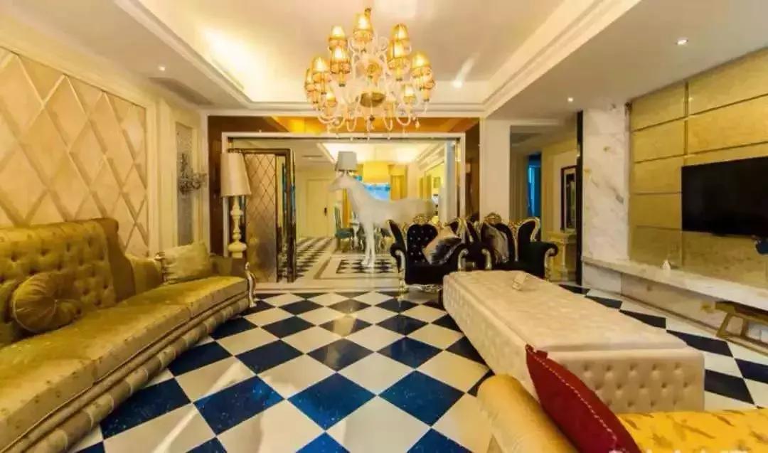 不要让我老板看见的简单文案,不能让老板看见的文案