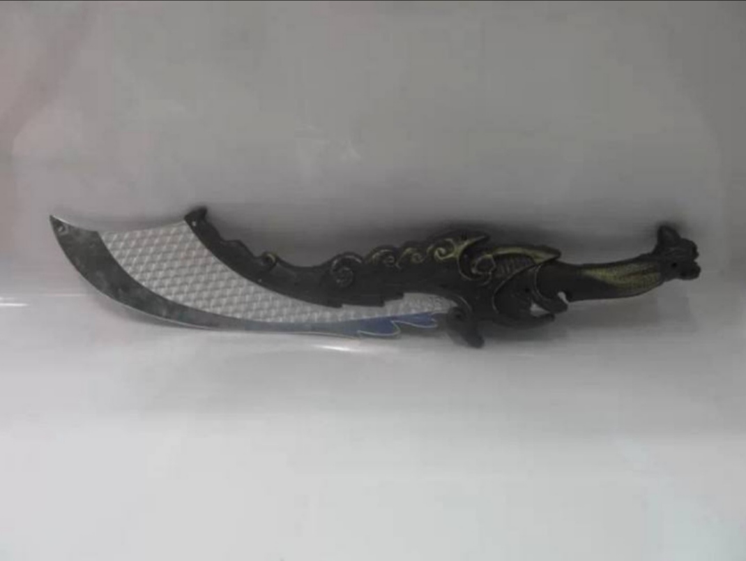 屠龙刀和倚天剑相拼,屠龙刀倚天剑对比