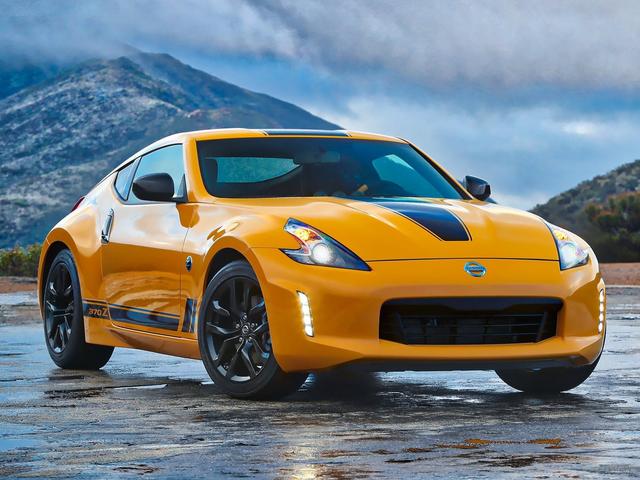 日产370z手动评测,日产新款370z跑车打造