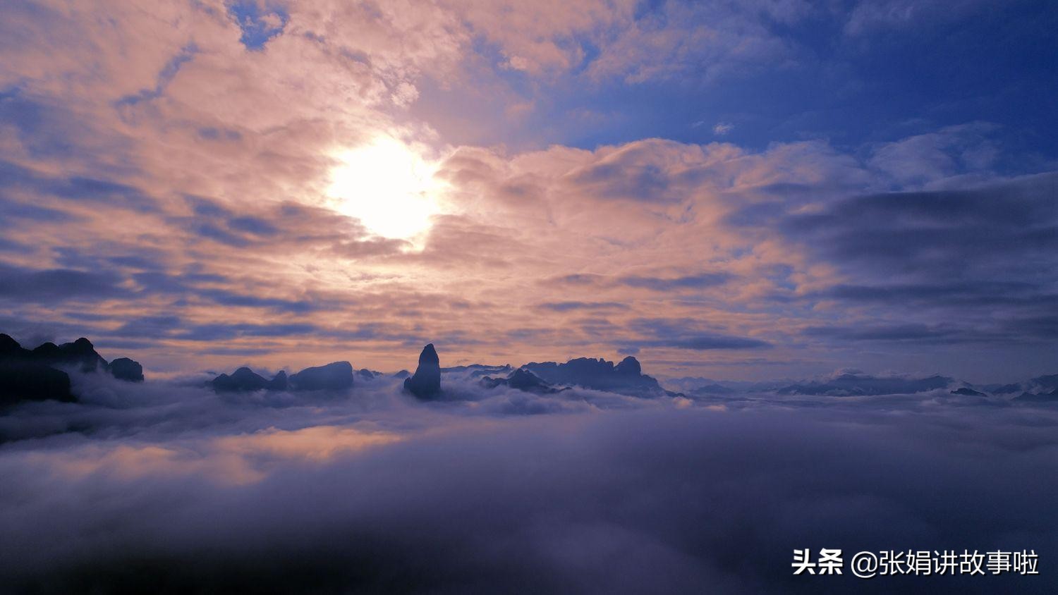 最能体现李白诗仙的诗,李白写诗奔放奇特