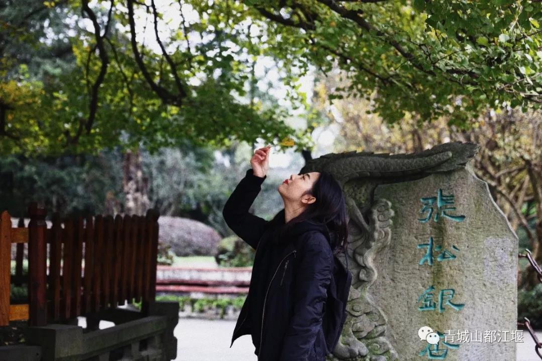 在古村落拍照怎么摆姿势好看,在古堰拍照姿势