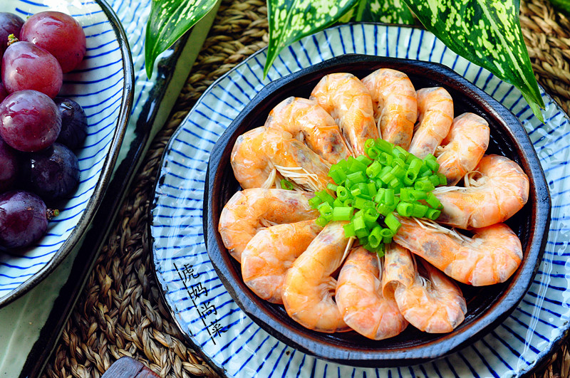 夏季清爽大虾怎么吃好吃,大虾别白灼了教你一个夏天新做法