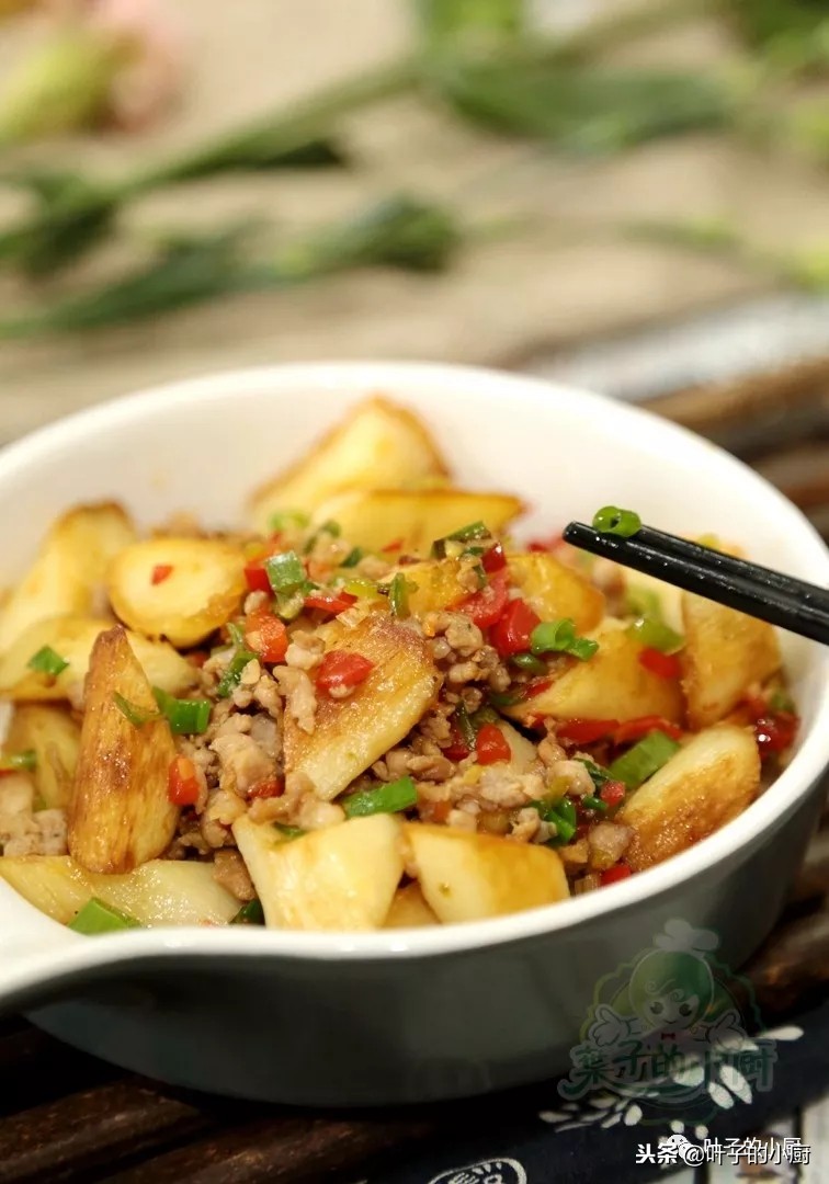 山药除了煲汤，还有这7种特别做法，吃着舒服，待客拿得出手！