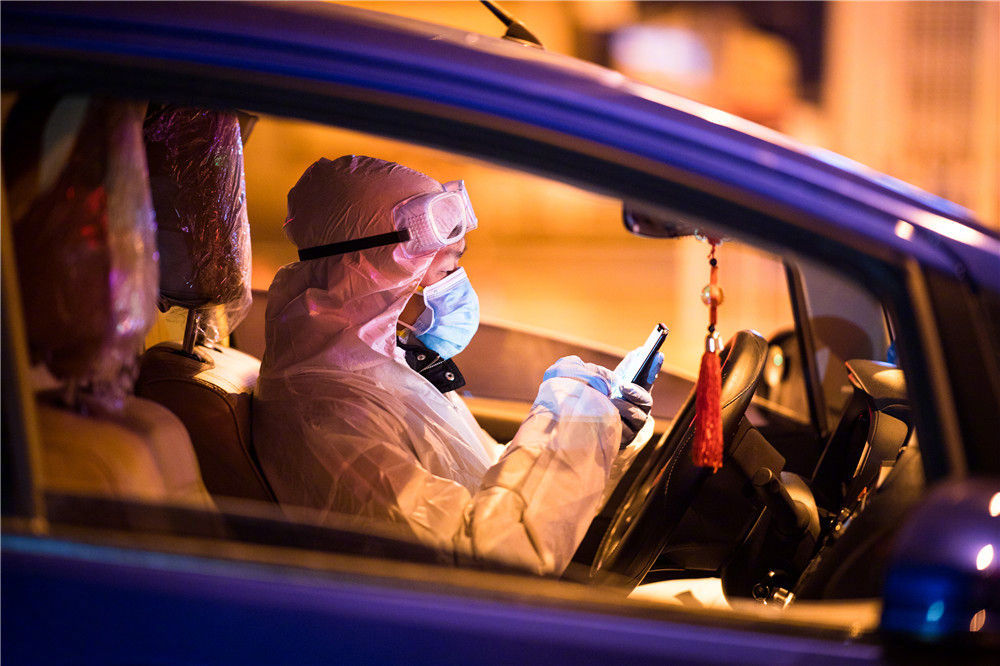 从疫情中奋起在磨难中成长,从抗击疫情到抗洪抢险