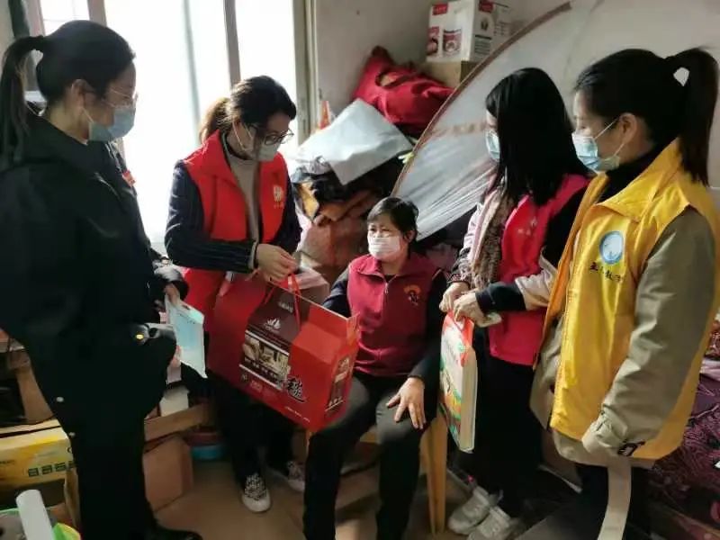 番禺｜嘘寒问暖关怀备至：桥南街让来穗人员暖心过年