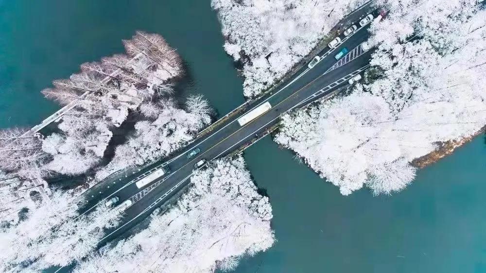 冬天适合旅游的国内看雪景点,冬天看雪最值得去的地方