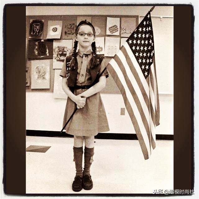 美人不做“花瓶”？她会芭蕾提琴走秀演戏，还是门萨高智商会员