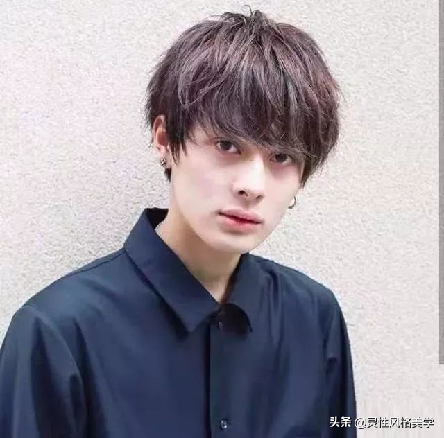 男生冬天什么发型好看又好打理,冬季既简单又暖和的男发型