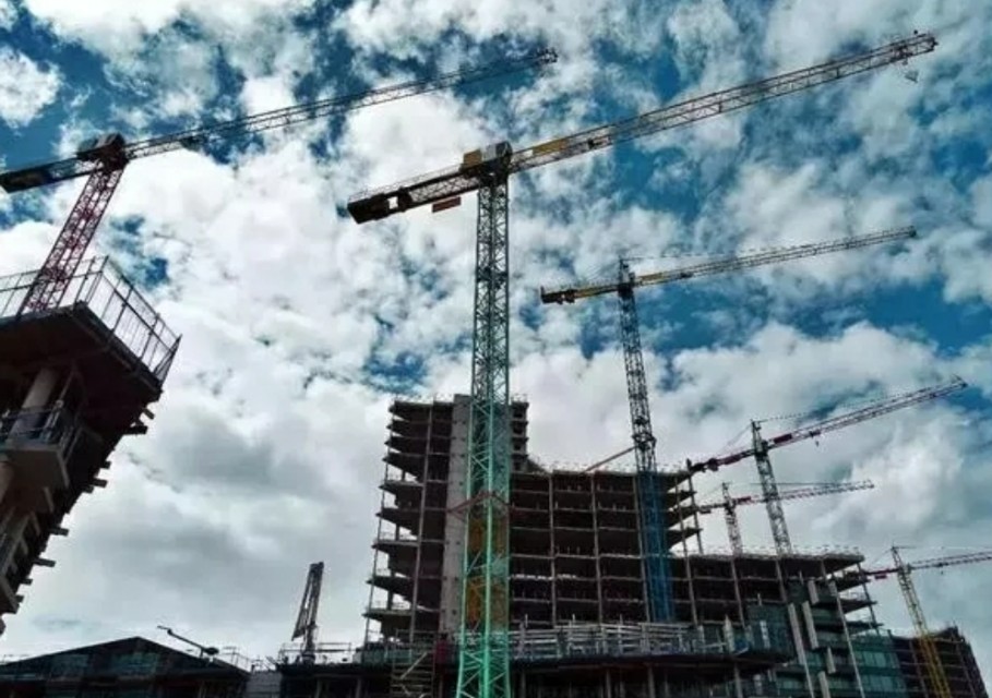 学习26条施工现场规矩，安安全全开工，平平安安回家