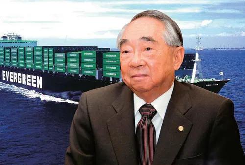 穷苦出身，甚至想过自杀，他从一条破船起家，奋斗成「世界船王」