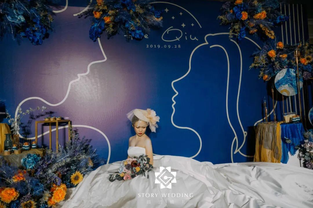 一场神秘浪漫的星空的婚礼,神秘浪漫的蓝色星空婚礼