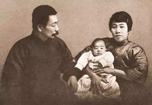 “你闻起来像厕所一样臭”，难道就是乔布斯表达的父爱？