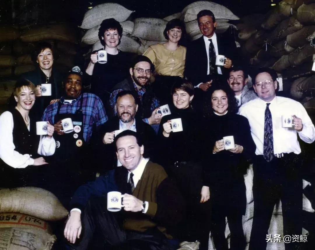 星巴克创始人舒尔茨励志视频,星巴克创始人谈创业