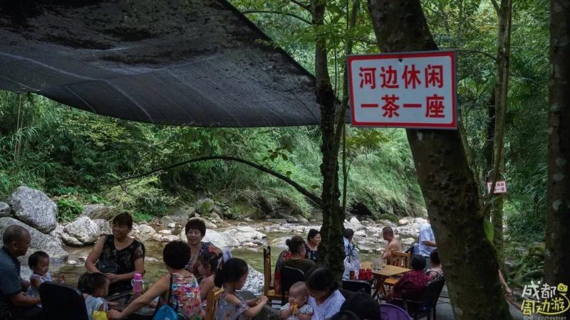 成都周边凉快又可以耍水的地方,成都周边哪有耍水的地方