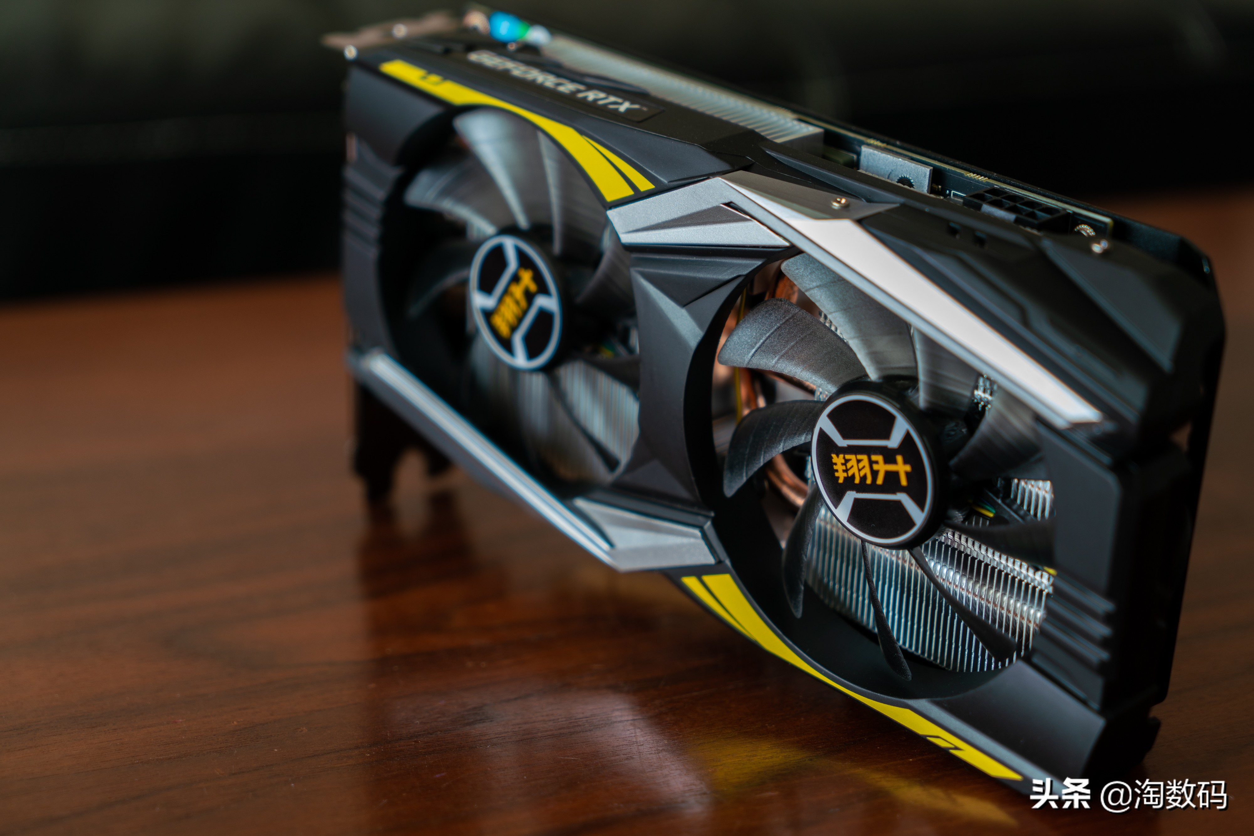 rtx2060对比rx5700哪个好,rx5700和rtx2060super怎么选