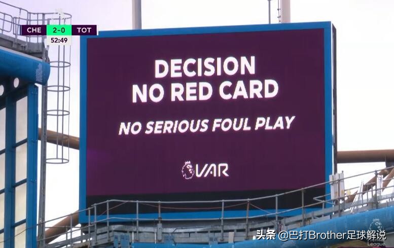 又遇错判？洛赛尔索断腿式踩人，兰帕德表达不满裁判黄牌都没给