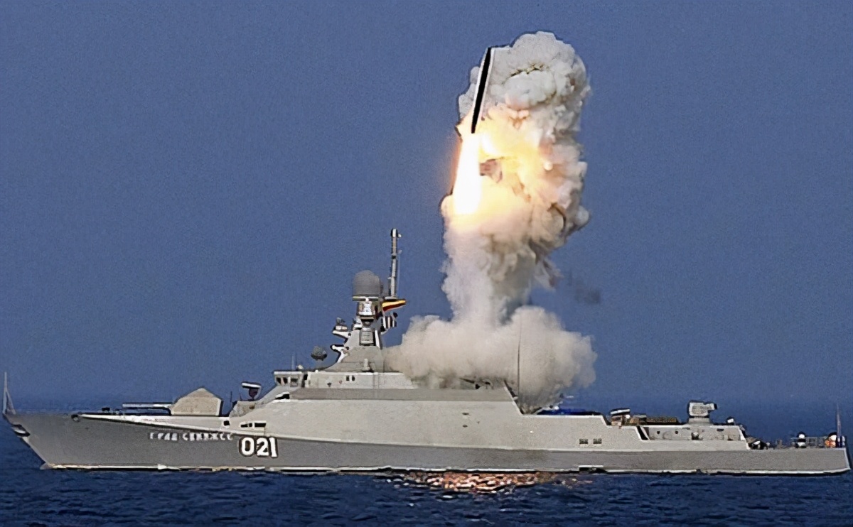 普京对日本开的第一枪,普京一开始准备闪电战吗