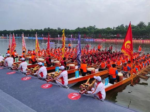 重庆最精彩划龙舟比赛,重庆的端午划龙舟比赛是几号