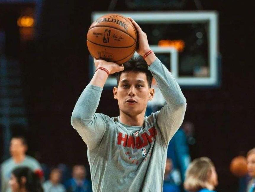 篮球球员身高最好是多高比较合适,盘点哪几位篮球运动员的身高最高