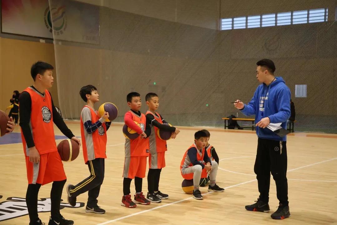 体育小故事真实,体育小故事怎么讲