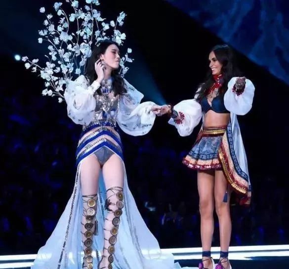 超模吕燕vs超模刘雯,刘雯与吕燕