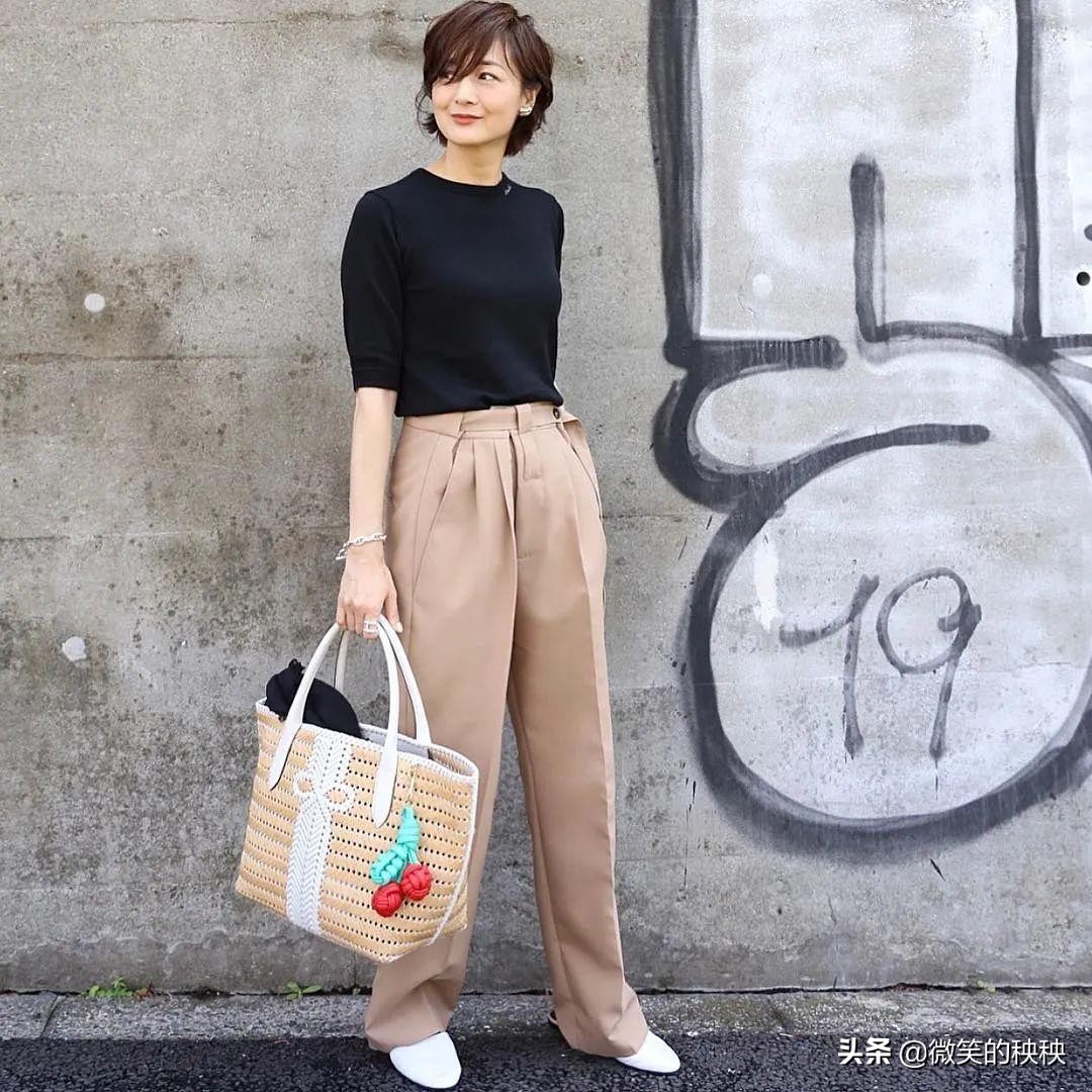 50岁日本女性优雅知性穿搭,岁月从不败美人92岁模特