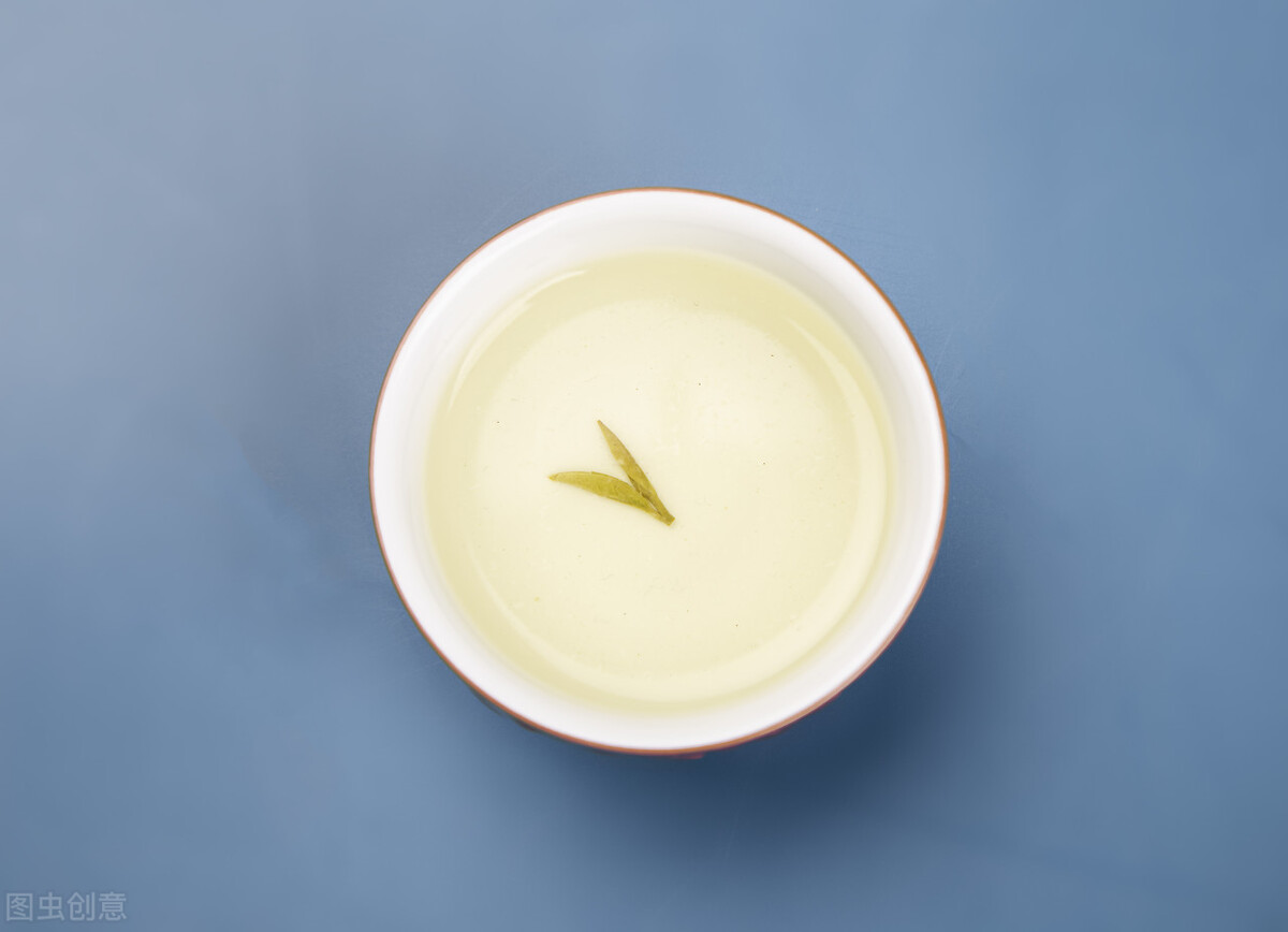 龙井茶冲泡的方法与时间,龙井茶冲泡方法抖音