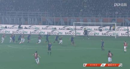 米兰开场9分钟0-2落后萨索洛,米兰德比震撼场面加图索