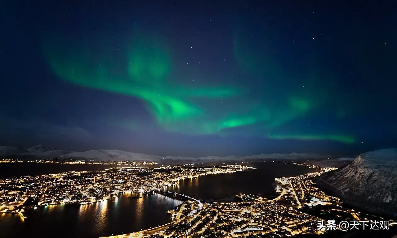 冰岛｜北大西洋中的一个岛国，人口约为34万，首都是雷克雅未克