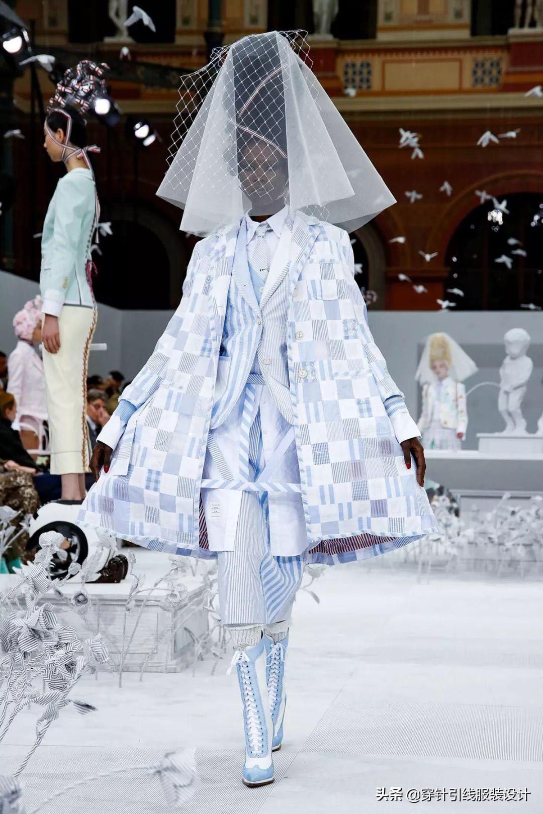 thombrowne西装全身搭配,thombrowne西装上身效果