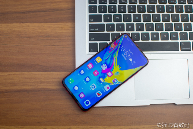 光荣v20深度评测2022还能用吗,光荣v20深度体验报告值不值得买