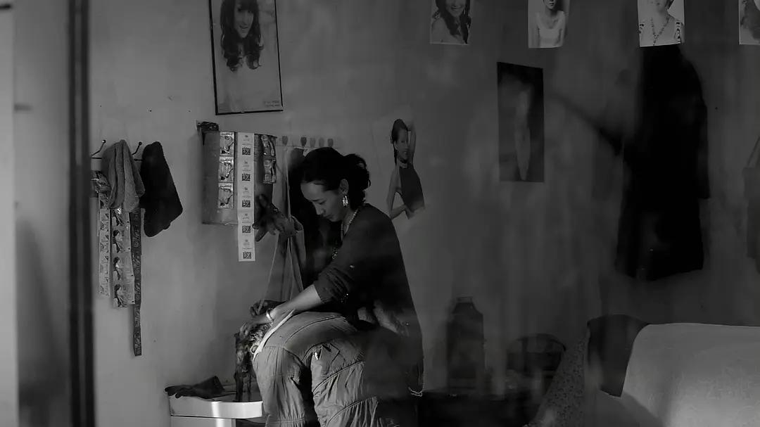 40岁牧羊人被发廊妹骗去16万心血钱，这电影后劲太大