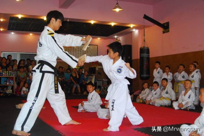 小学生的寒假作业该怎么做,小学生寒假作业的看法